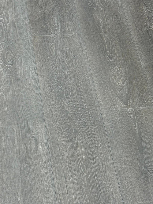$0.79/sf BRIAR OAK 8mm Laminate